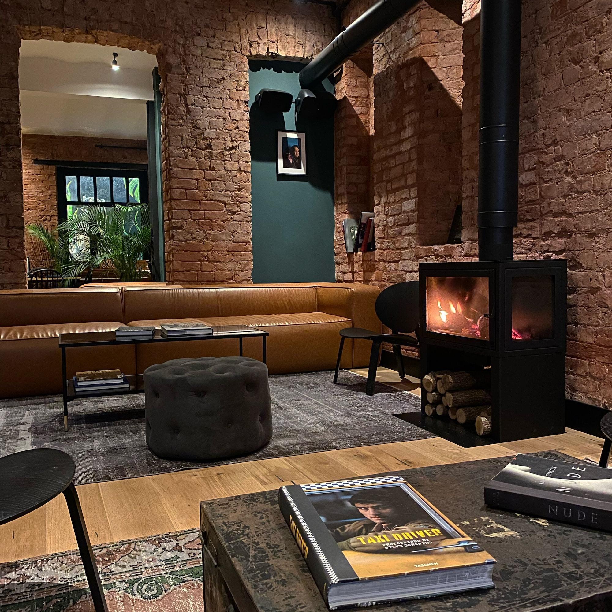Ruz Hotels Истанбул Екстериор снимка The interior of the hotel