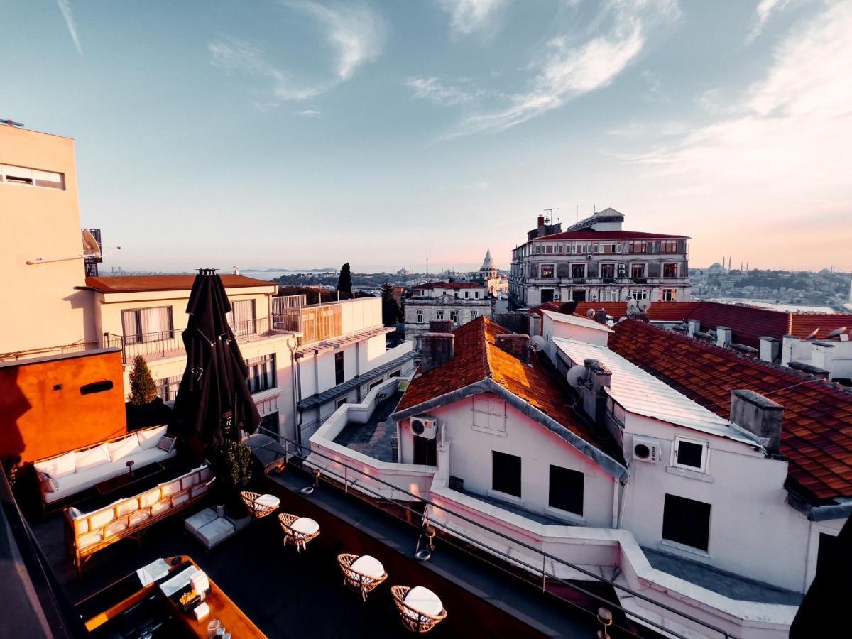 Ruz Hotels Истанбул Екстериор снимка View of the city